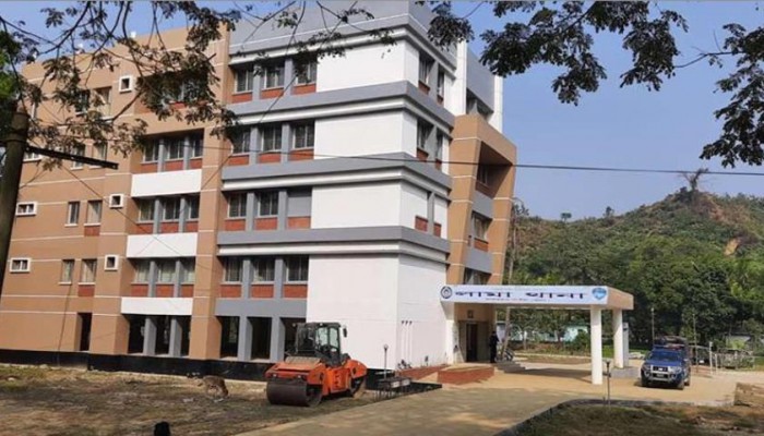 বড় ভাইয়ের সঙ্গে ঝগড়া করে বিষপানে ছোট ভাইয়ের মৃত্যু