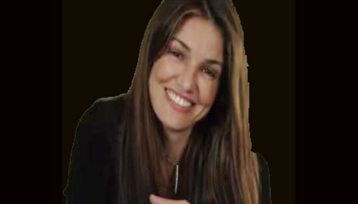 সুইমিংপুলে অচেতন অভিনেত্রী, হাসপাতালে মৃত্যু