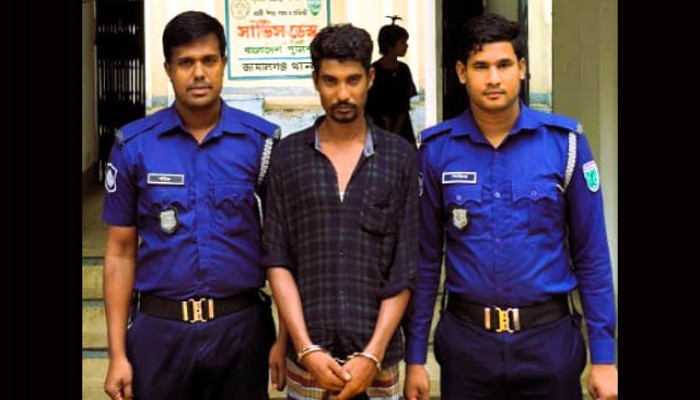 জামালগঞ্জে ইয়াবা কারবারি গ্রেফতার