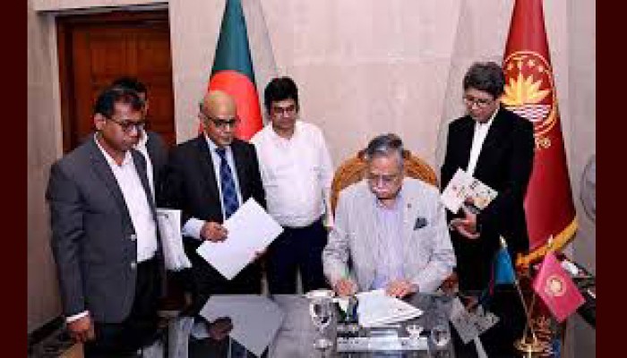 অর্থবছর ২০২৬-২৭-এর জাতীয় বাজেটে রাষ্ট্রপতির অনুমোদন