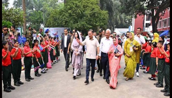 শিশু অধিকার দিবসের অনুষ্ঠানে প্রধানমন্ত্রী