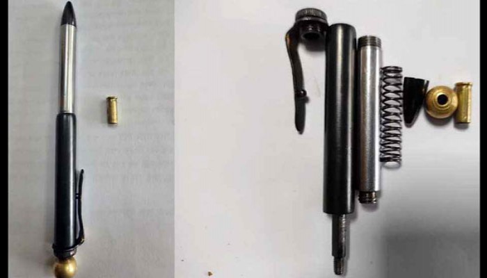 কলমসদৃশ আগ্নেয়াস্ত্র ‘পেনগান’ উদ্ধার