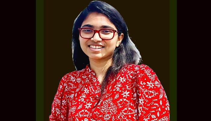 সামনের সারির একটি আসনের বিনিময়ে সব নীতি বিকিয়ে দিলেন : তাসনিম জারা