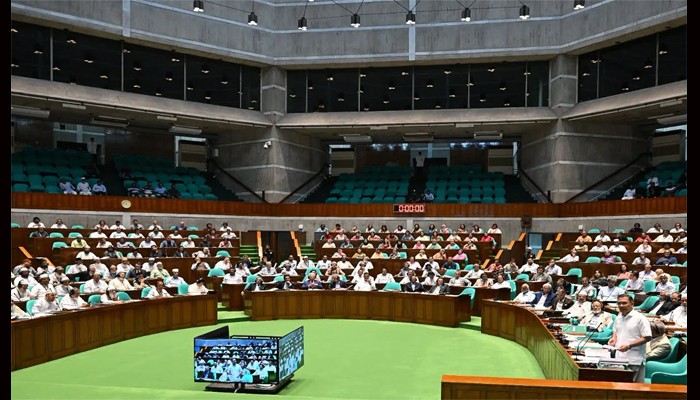 সংসদে ৯ লাখ ৩৮ হাজার কোটি টাকার বাজেট পাস