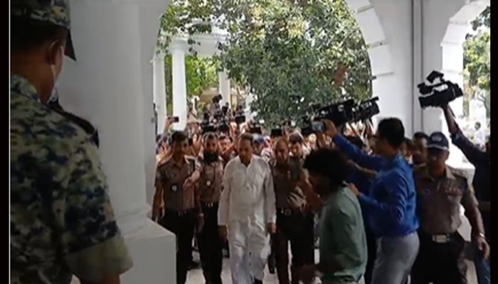 ৬ হত্যা মামলায় ইনুর ১০ বছরের কারাদণ্ড