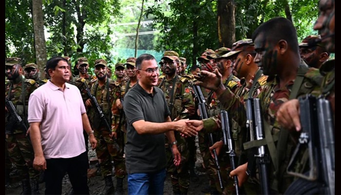 দেশের জনগণ সেনাবাহিনীর ওপর গভীর আস্থা রাখে: প্রধানমন্ত্রী