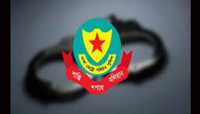 রাজধানীতে ডিএমপির অভিযানে গ্রেপ্তার ৪৬৩, মামলা ৪০