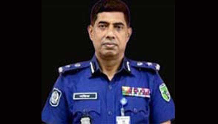 নিজেদের নিরাপত্তাটা যেন বজায় থাকে, এইজন্য এমন সতর্কতা বিভিন্ন সময় দেওয়া হয়  : ডিবিপ্রধান