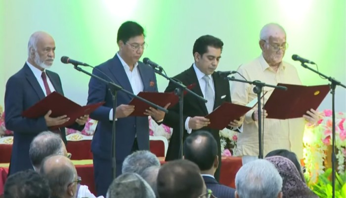 শপথ নিলেন চার নতুন মন্ত্রী ও দুই প্রতিমন্ত্রী