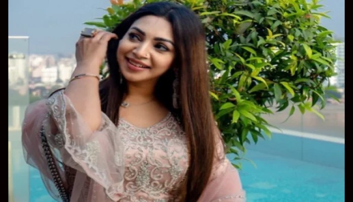 তৃতীয় বিয়ের গুঞ্জন নিয়ে মুখ খুললেন অভিনেত্রী প্রভা