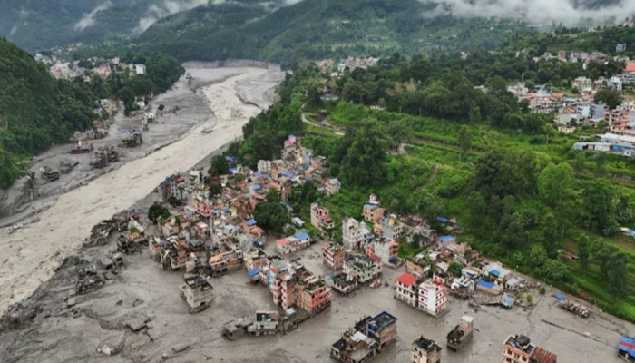 নেপালে আকস্মিক বন্যায় মৃতের সংখ্যা বেড়ে ২৭০