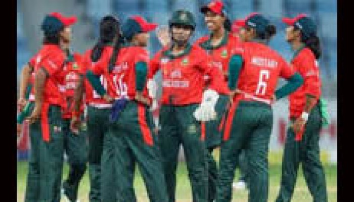 আরব আমিরাতকে উড়িয়ে সেমিফাইনালে বাংলাদেশ