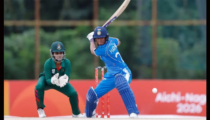ভারতের বিপক্ষে ফের হারের লজ্জা, ৮১ গুটিয়ে গেল বাংলাদেশ